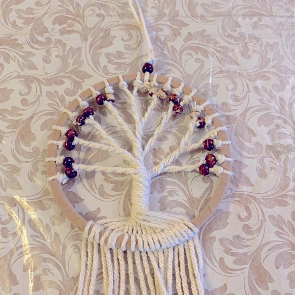 Tree of Life Macrame Wall Hanging 20” - Picture 2 of 3